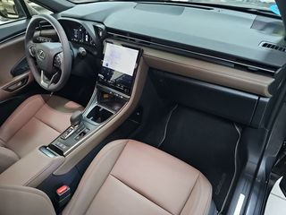 Lexus LBX 1.5 136cv HEV Elegant+