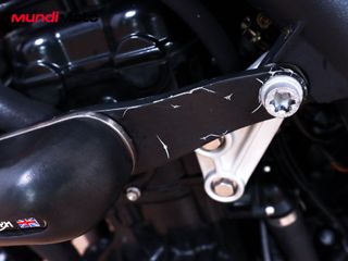 TRIUMPH SPEED TRIPLE 1050