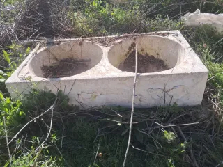 Pila/Fregadero de piedra antiguo