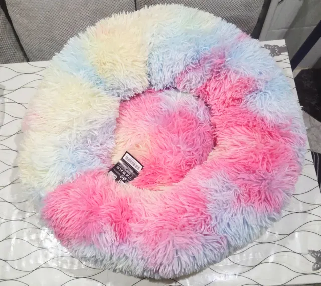 Cama Arcoíris para Mascotas 70x70x25cm + Juguete