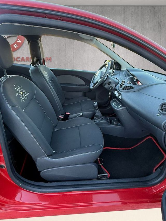 Renault Twingo Access (2011)