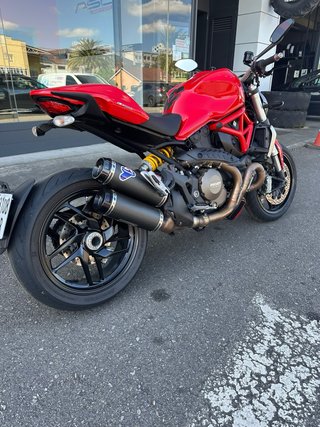 Ducati Monster 1200