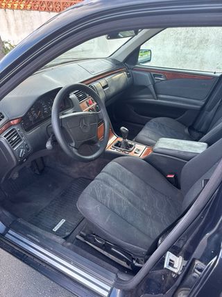 Mercedes-Benz Clase E 1999