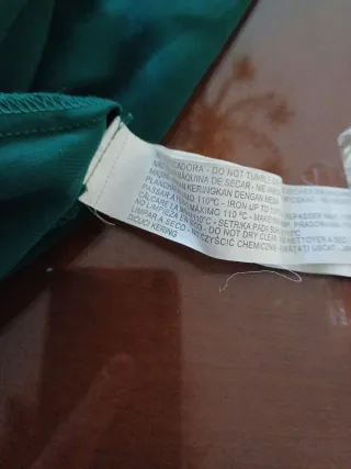 Falda verde de crespón talla única