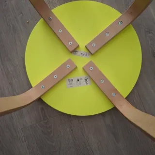 Taburetes Ikea Frosta (2 verdi, 2 arancioni)