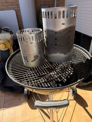 Barbacoa Weber Kettle 57 + Funda + 2 Chimeneas