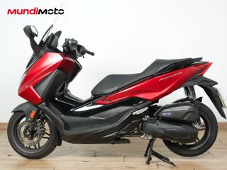 HONDA FORZA 125