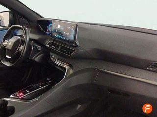 Peugeot 3008 180 e-EAT8 Allure Pack