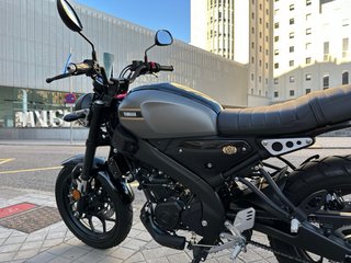 Yamaha XSR 125 08/2025 - 1.690 km