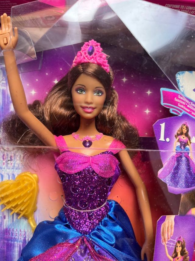 Barbie Alexa Musas y Principe Castillo de Diamante