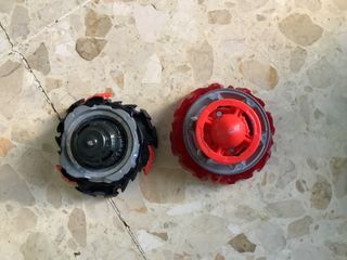 Estadio Beyblade Burst con 2 Trompos.2 pisos