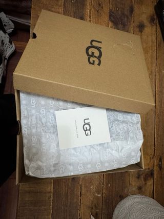 Zuecos UGG Marrones