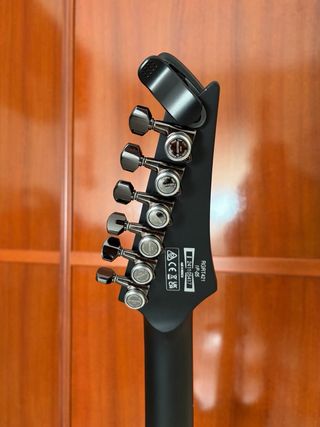 Guitarra Eléctrica Ibanez RGRT421 Negra