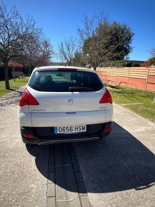 Peugeot 3008 2013