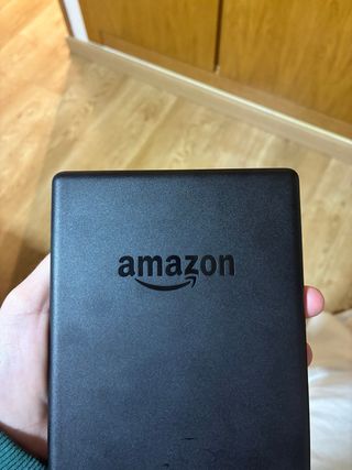 Kindle 8 Negro