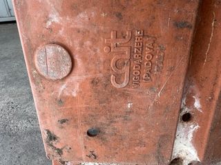 Vaso da fiori rettangolare arancione