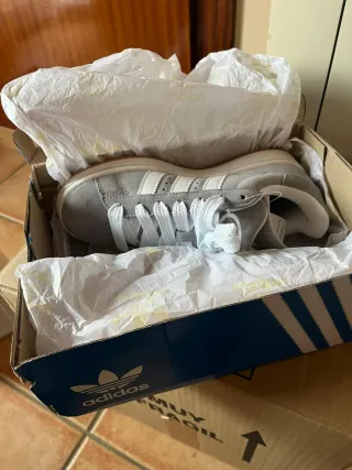 Adidas Campus Gris Talla 38 Nuevas
