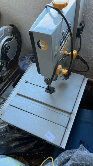 Sierra de cinta Peugeot potente