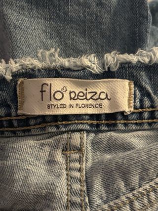 Pantaloncini Jeans Donna Flo Reiza Strappati