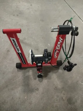 Rodillo de entrenamiento para bicicleta