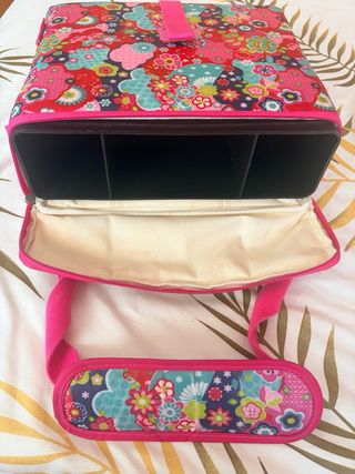 Trona portatil de la serie Kimono de Tuc Tuc.
