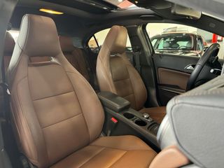 Mercedes-Benz Clase A200 AMG 156cv 7G DCT