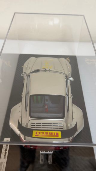 Porsche RWB 1:18 Ignition Model