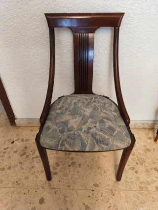 6 Sillas de Comedor Madera Tapizadas