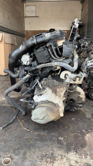 Motore 1.6 HDi 16V DV6TED4 110CV