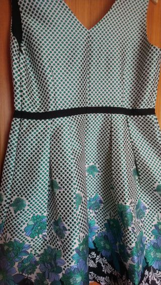 Abito Derhy fantasia geometrica e floreale