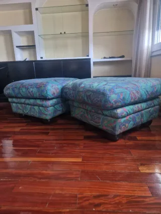 Pareja Puffs Vintage Tapizado