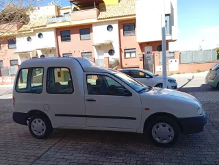 SEAT Inca 2002