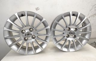 Llanta TOYOTA Originales de 15 pulgadas