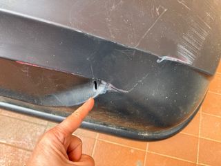 Maletero de techo  para reparar con kit reparación