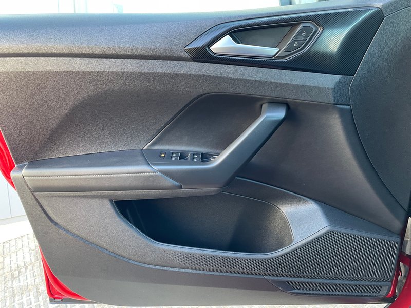 Volkswagen T-Cross 2025, foto 17