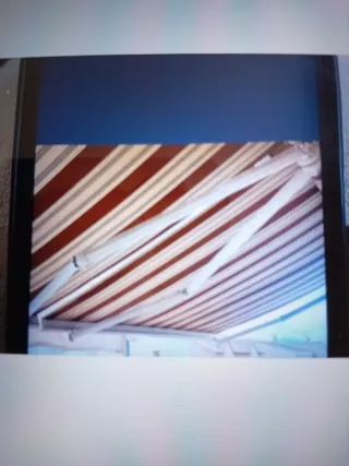 Toldo 3.40m Rojo y Blanco