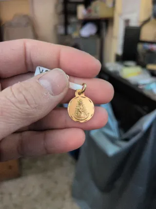 Medalla Virgen del Rocío Oro 18k Pequeña