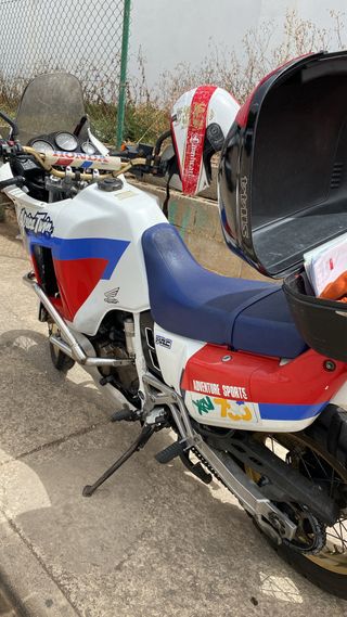 Honda Africa Twin 750 Adventure(esta en Menorca )