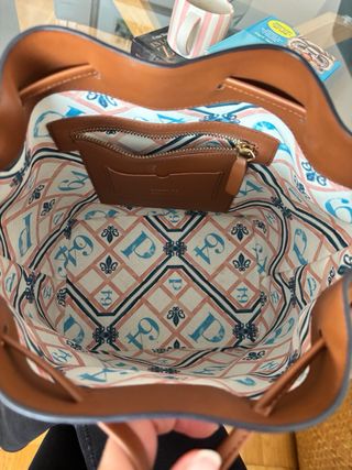 Bolso Paris64 marrón