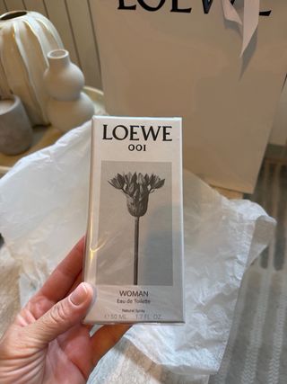 Perfume nuevo de mujer Loewe