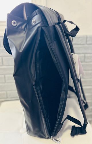 Mochila Eastpak Oryon Negra 18L Portátil.NUEVA