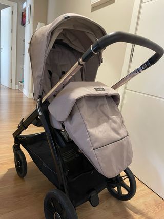 Capazo + Silla Paseo Inglesina Aptica