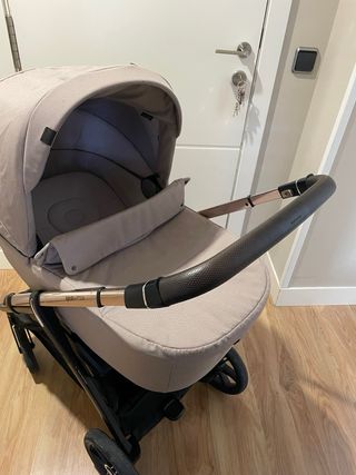 Capazo + Silla Paseo Inglesina Aptica