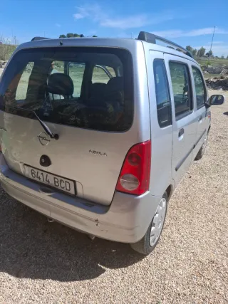 Opel Agila 2002