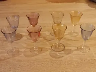 Vasos de licor pequeños de cristal