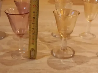 Vasos de licor pequeños de cristal