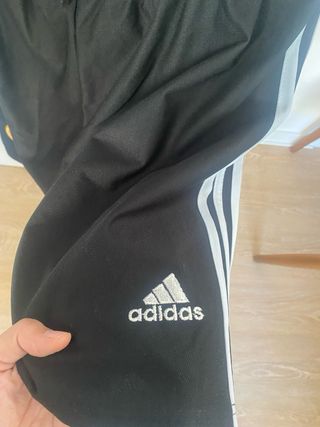 Conjunto Real Madrid Adidas Negro Talla L