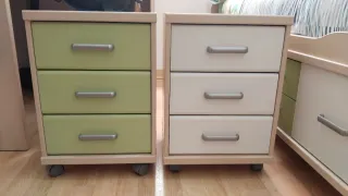 Habitación juvenil. Cama+escritorio+baldas+cómodas