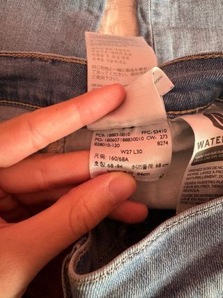 Pantalón Vaquero Levi's High rise Straight 724