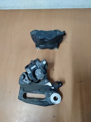 Pinzas Freno delantera KTM Duke 125 (2018)